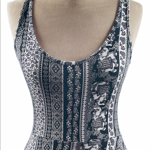 See You Monday Fit & Fare Dress - Picture 2 of 8